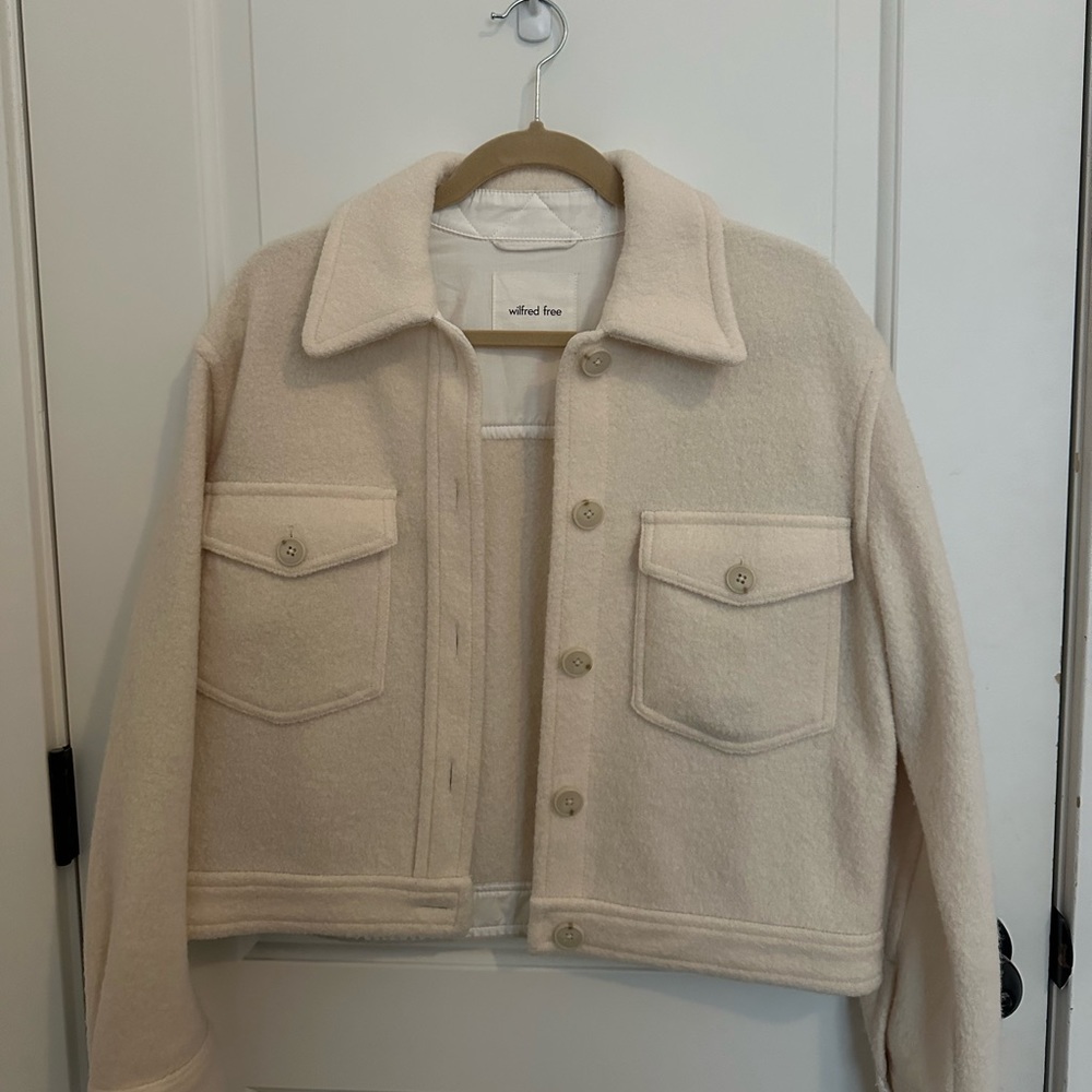 Aritzia Wilfred Free cream colored jacket cropped size small